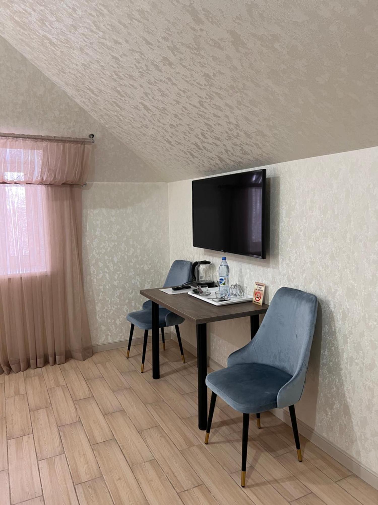 Hotel Гостинично-Банный Комплекс Майами Люкс Qostanai Exterior foto